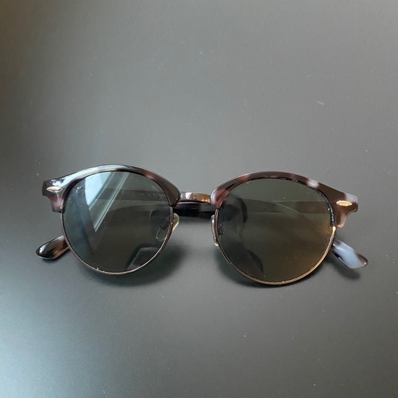 Sunglasses - Picture 1 of 2